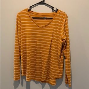 Old Navy long sleeve shirt